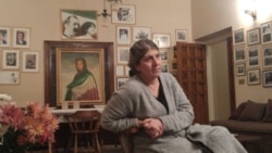 پرستو فروهر: آن‌ها که مدعی خروج از حکومت‌‌‌اند، حقایق جنایت‌ها را افشا کنند