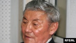 Омор Султанов. 2010-жылы тартылган сүрөт