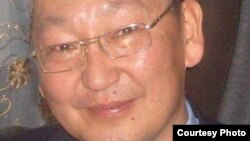 Эдиль Садыков.