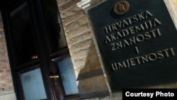 Jedna od tri Akademije nauka i umjetnosti - Hrvatska akademija znanosti i umjetnosti