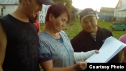 Алан халкы урта мәктәпне тугыз еллыкка калдыруга каршылык белдереп имза җыя