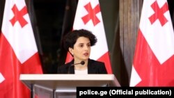 ნათია მეზვრიშვილი