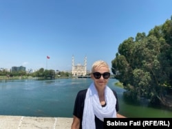 Sabina pe podul lui Hadrian