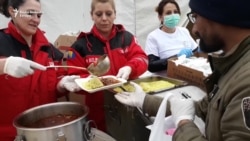 Konvoj pomoći za migrante u 'Vučjaku'