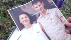 Zeci de civili din Bucea rămân în captivitatea rușilor, la trei ani de la retragere