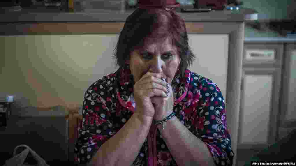 Азри Умерова, мати арештанта, у себе вдома в Краснокам'янці