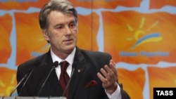 President Victor Yushchenko is lagging in the polls ahead of the January 17 vote. 