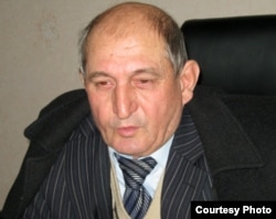 Гулназар Келдӣ, шоири тоҷик.