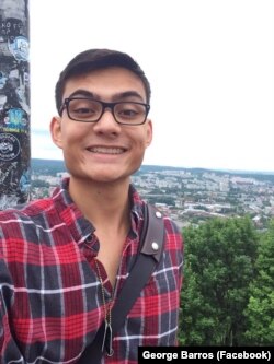 Джордж Бароз