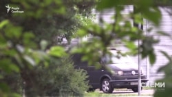 Біля заїзду на територію державних дач «Схеми» протягом кількох годин фіксували автомобілі УДО