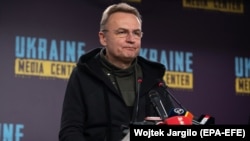 За попередніми даними, постраждалих немає.