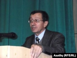 Наил Таиров