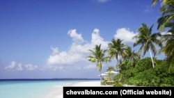 Острів в Індійському океані, на якому відпочивав Петро Порошенко