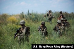 Pușcași marini americani la un exercițiu în Ucraina, în 2018.