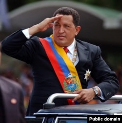 Уго Чавес під час параду в Каракасі, 2007 рік