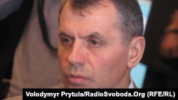 Володимир Константинов