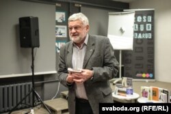 Уладзімер Арлоў