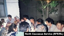 Маунталиева Фатиматан 40 шо кхачар даздечохь даьккхина сурт, 1999-гIа шо