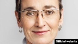 ულრიკე ლუნაჩეკი