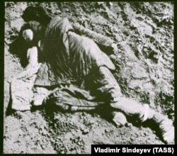 Фото з виставки «Розсекречена пам’ять». Київ, листопад 2006 року