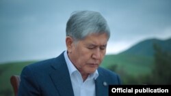 Алмазбек Атамбаев.