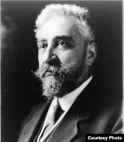 Ionel Brătianu a fost indiscutabil premierul Unirii, după cum tatăl său, Ion C. Brătianu a fost premierul Independenței. Și-a făcut ucenicia în a lua decizii în vreme de război traducând telegramele cifrate trimise tatălui său de pe front de domnitorul Carol I.