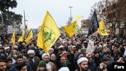 گروه شبه‌نظامی فاطمیون از هزاره‌ها، یک اقلیت مورد حمله در افغانستان، تشکیل شده است