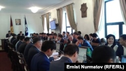 Шаардык кеңештеги төрага шайлоо.