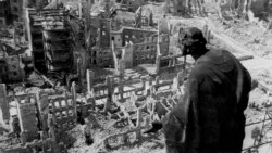 Дрезден після бомбардування, 1945