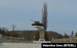 Monumentul de la Rezina