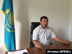 Аким села Шубарши Азамат Осербаев 23 июня 2016 года.