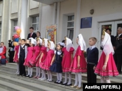 "Ләйсән" вокаль ансамбле чыгышы