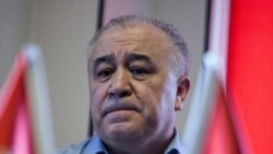 Өмүрбек Текебаев.