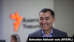 Равшан Жеенбеков.