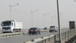 Diňle: Türkmenabatda ýene-de ýangyç gytçylygy emele geldi, bu gezek A95 benzini ýetmezçilik edýär
