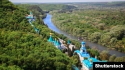 Свято-Успенська Святогірська лавра – православний чоловічий монастир у Святогірську (Донецька область)