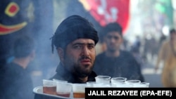 به روز دوشنبه مراسم عاشورا برگزار میشود و مردم نگران امنیت این مراسم هستند