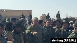 دوستم وايي، د ولسمشر او اجراییه رییس تر منځ د واک له ویش سره له لومړۍ ورځې مخالف و