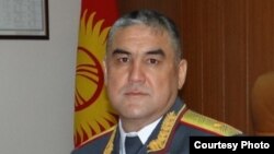 Курсан Асанов.