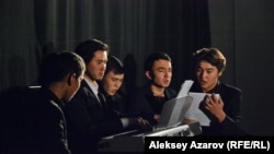 Empire of Choir ұжымының өнер көрсетуі. Алматы, 2 желтоқсан 2018 жыл