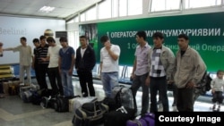 Тажик мигранттары