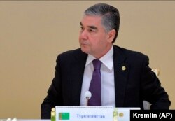 Türkmen prezidenti Gurbanguly Berdimuhamedow
