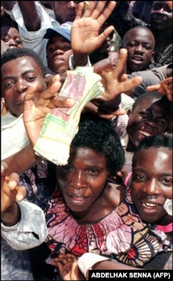 برداشتن صفر از پول ملی در زئیر، نه مشکل تولید را درمان کرد و نه مشکل تورم را.