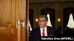 Mihai Ghimpu, un lider în afara coaliției...