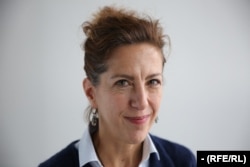 Джоанна Левісон