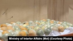 تصویر آرشیف: مواد مخدر که از مسیر نیمروز به ایران و سایر کشور ها قاچاق میشود