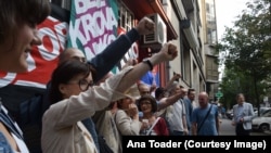 Većina ljudi još uvek ne shvata da opasnost od prinudnih iseljenja visi nad svima nama