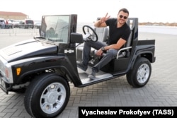 Emin Agalarov attends the opening of the Zhara music festival at the Sea Breeze Resort hotel in Baku in July 2018.