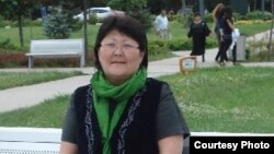 Сүйүн Курманова.