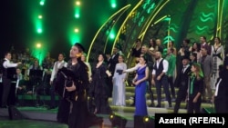 "Үзгәреш җиле" сәхнәсе